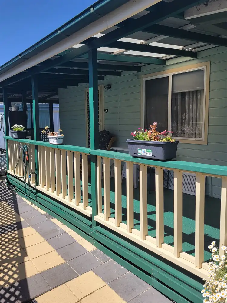 42 First Avenue, Green Point NSW 2251