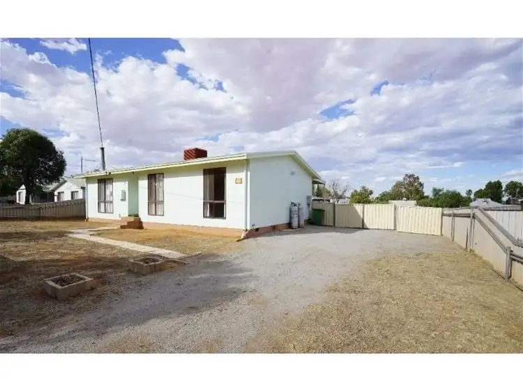 23 Taurus Street, Southern Cross WA 6426