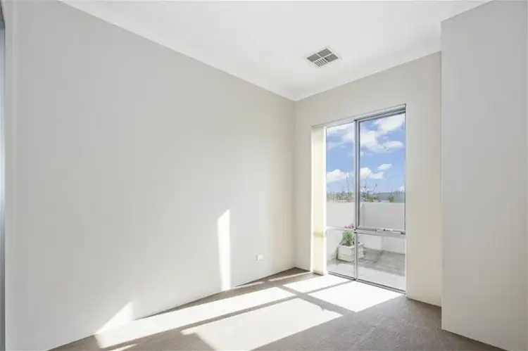 325 Benenden Avenue, Alkimos WA 6038