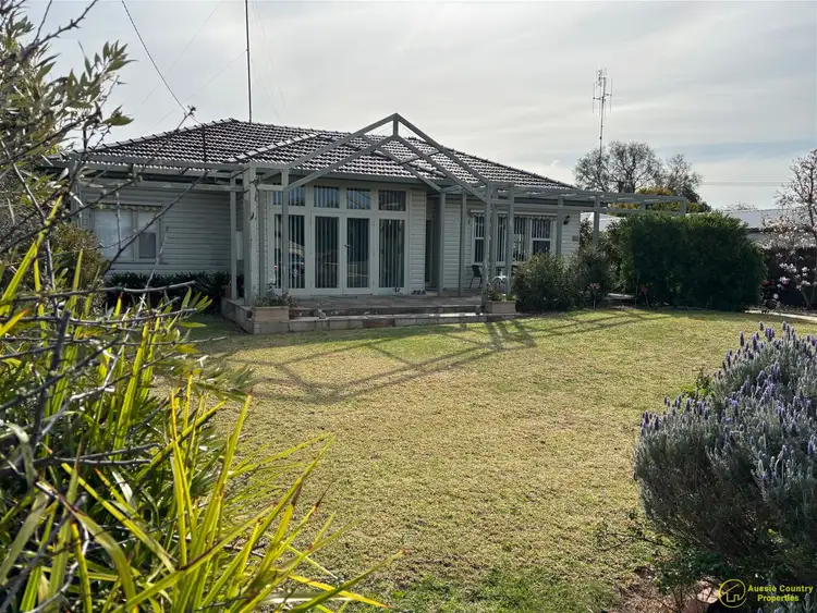 33 Cobram Street, Berrigan NSW 2712