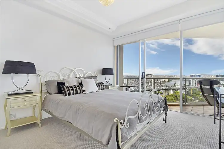 Fifth view of Homely apartment listing, 32 Macrossan Street, Brisbane City QLD 4000