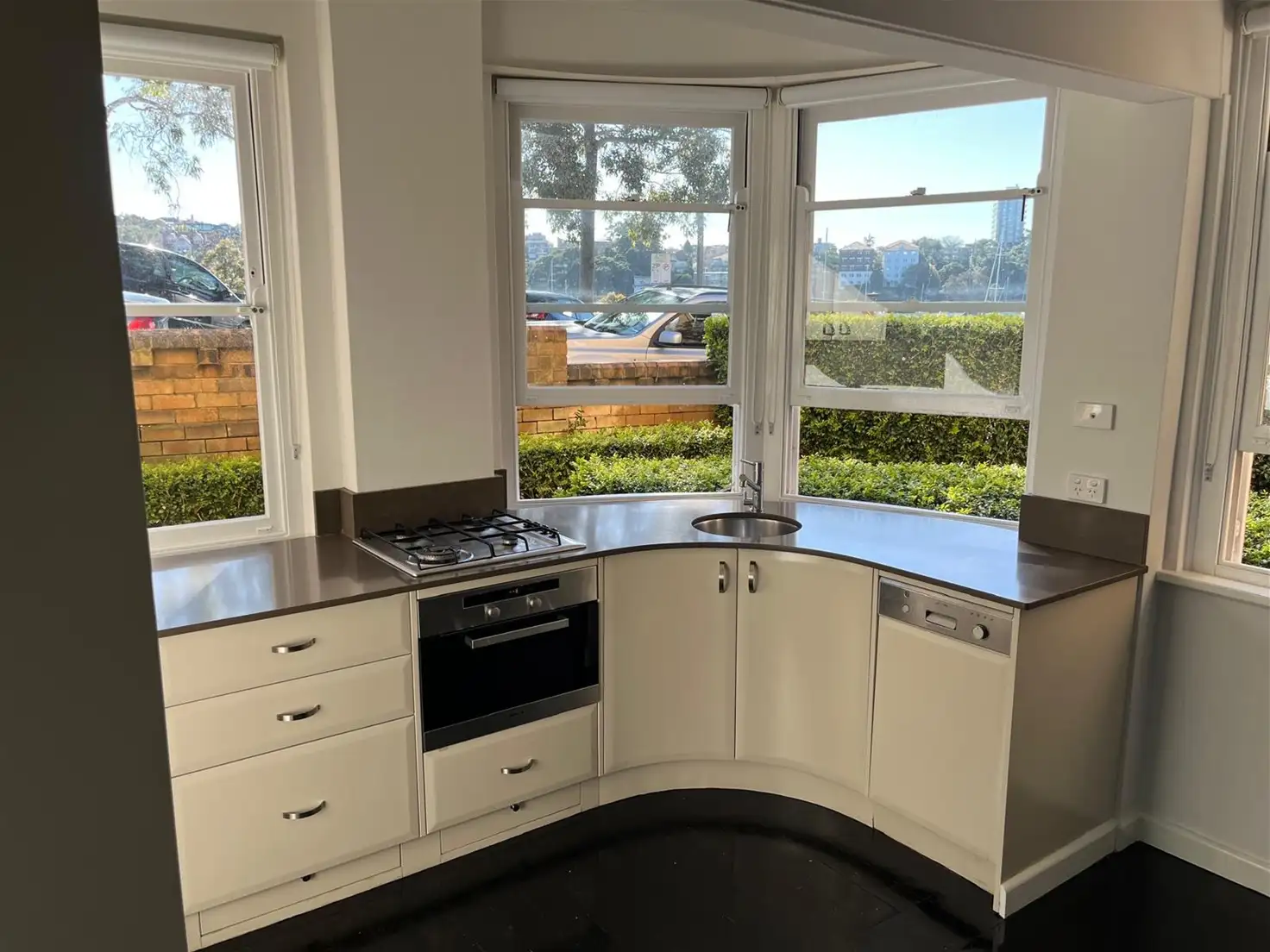 Main view of Homely unit listing, 2/183 High St, North Sydney NSW 2060