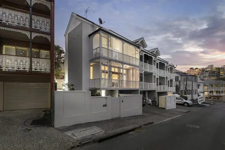 4/36 Berry Street, Spring Hill QLD 4000