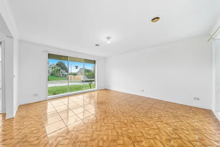 Fifth view of Homely house listing, 4 Baez Way, Hampton Park VIC 3976