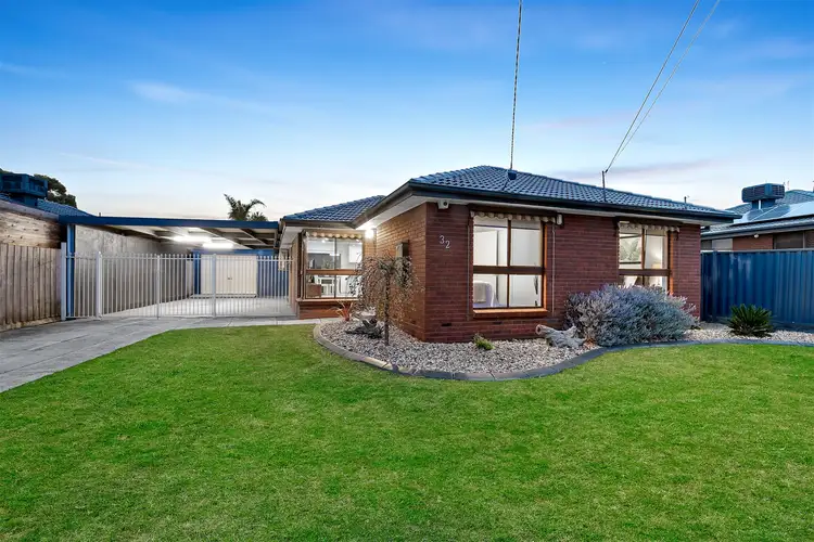 32 Entally Drive, Albanvale VIC 3021