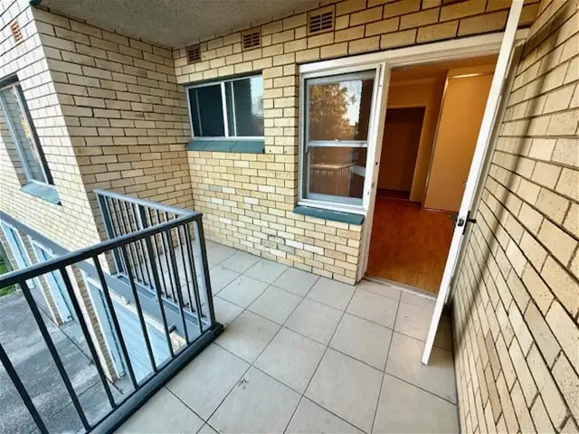 Third view of Homely unit listing, 5/16 Dee Why Pde, Dee Why NSW 2099