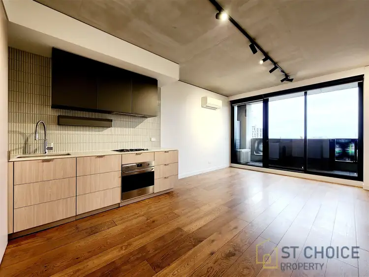 1004/387 Docklands Drive