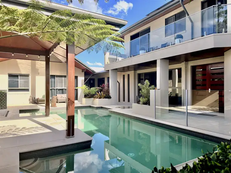 82 Simpsons Road, Currumbin Waters QLD 4223