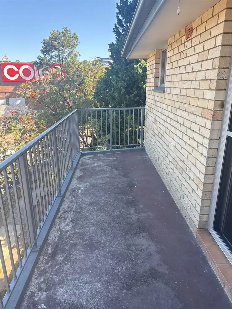 Second view of Homely unit listing, 10/16 Dee Why Pde, Dee Why NSW 2099