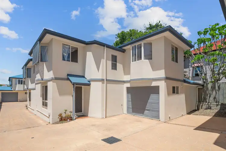2/105 Kirkland Avenue, Coorparoo QLD 4151