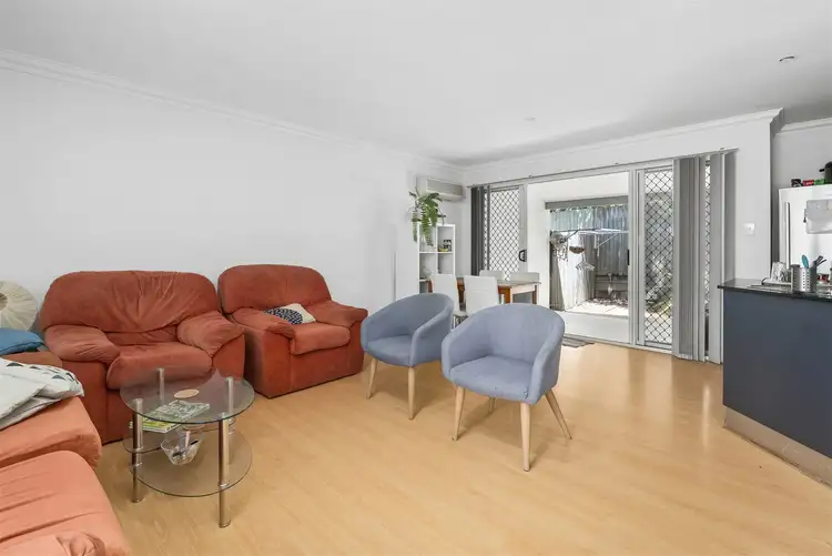 Fourth view of Homely townhouse listing, 2/105 Kirkland Avenue, Coorparoo QLD 4151