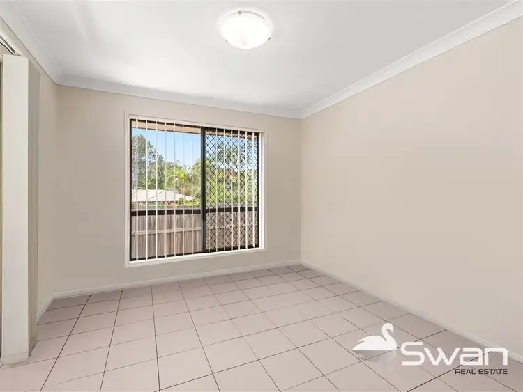 Fourth view of Homely house listing, 1 Chantilly Court, Loganlea QLD 4131