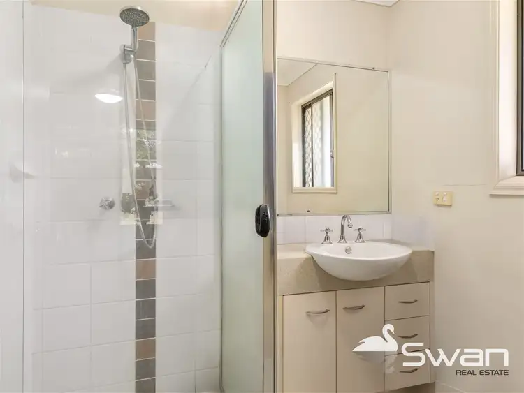 Fifth view of Homely house listing, 1 Chantilly Court, Loganlea QLD 4131