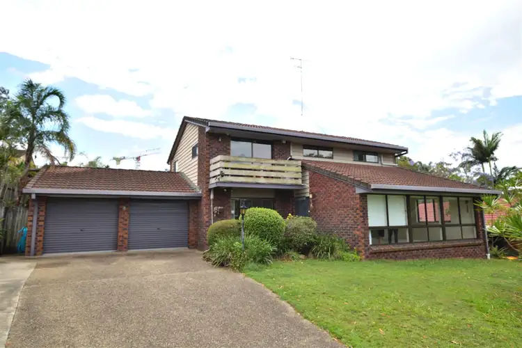 34 Firthshire, Mansfield QLD 4122