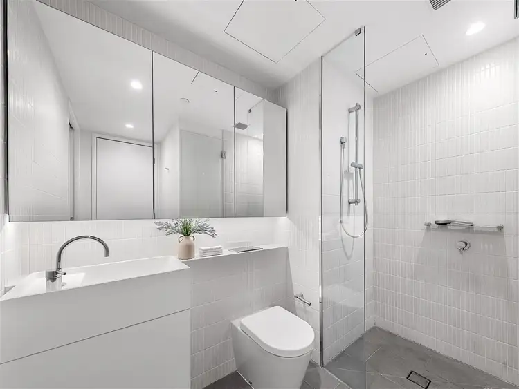 Fourth view of Homely apartment listing, 3210/70 Southbank Boulevard, Southbank VIC 3006