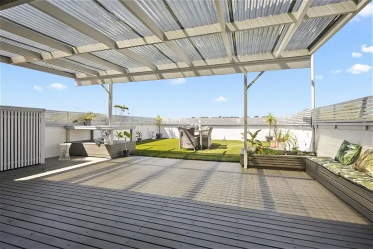 9/61 Wyndora Ave, Freshwater NSW 2096