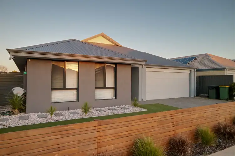 28 Currawong Way, Erskine WA 6210