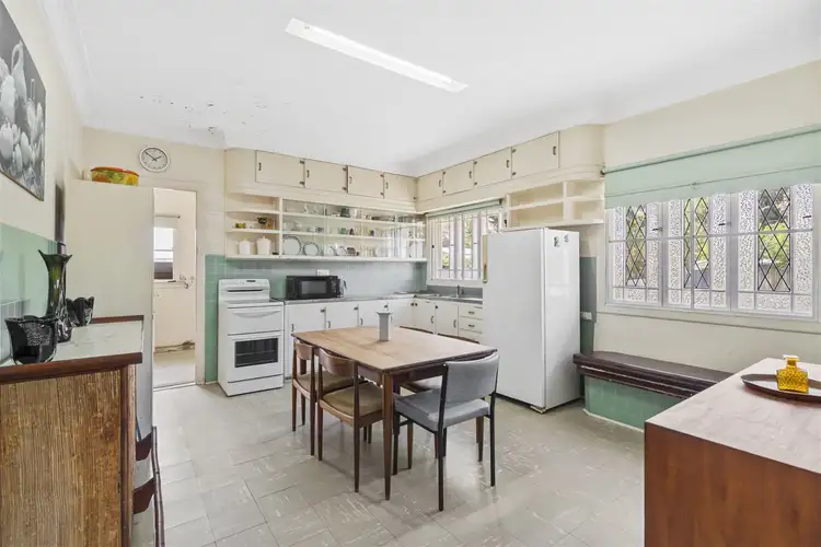 Sixth view of Homely house listing, 258 Wynnum North Rd, Wynnum QLD 4178