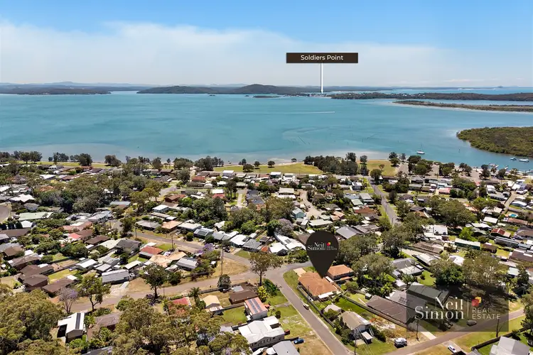 27 Cambridge Avenue, Lemon Tree Passage NSW 2319