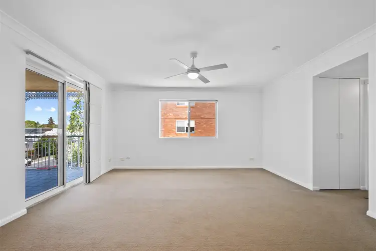 Fifth view of Homely unit listing, 5/102 Pembroke Road, Coorparoo QLD 4151