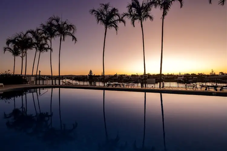 2894-2910 Gold Coast Highway, Surfers Paradise QLD 4217