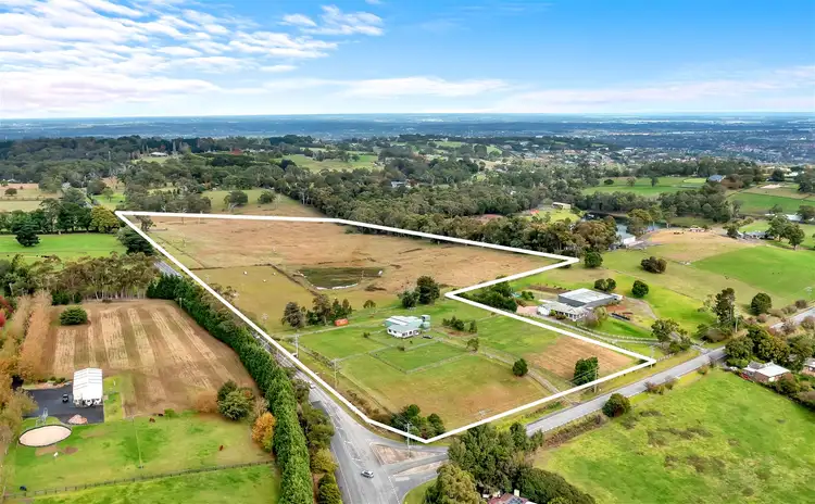 257 Harkaway Road, Narre Warren North VIC 3804