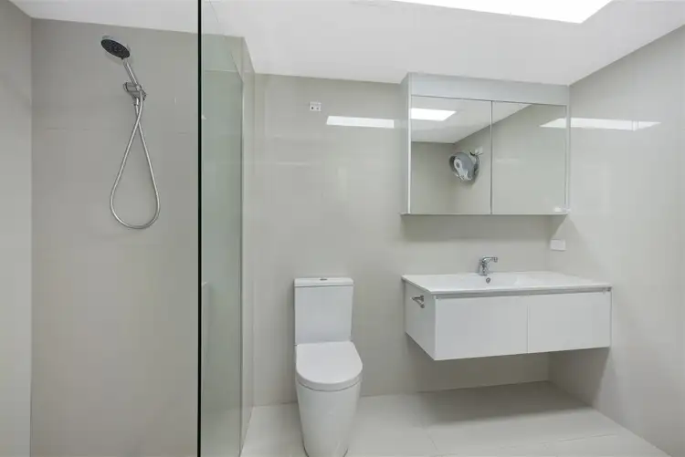 Fifth view of Homely unit listing, 18/30-32 Fitzgerald Esplanade, Innisfail QLD 4860