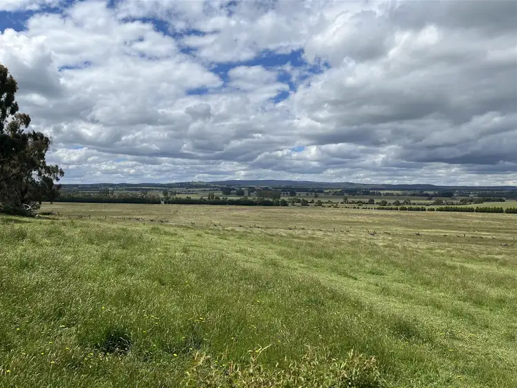 1094 Old Melbourne Road, Ballan VIC 3342