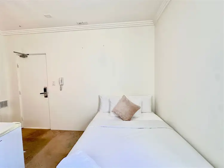 Third view of Homely unit listing, 305/9 Darlinghurst, Potts Point NSW 2011