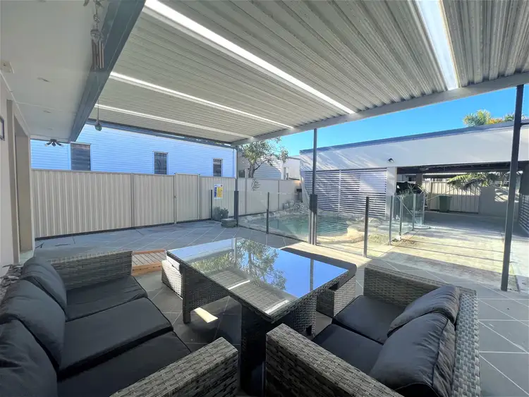 26 Dawn Parade, Miami QLD 4220