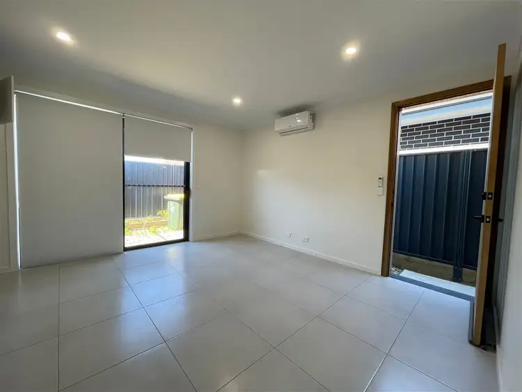 B/12 Horizon Loop, Oran Park NSW 2570