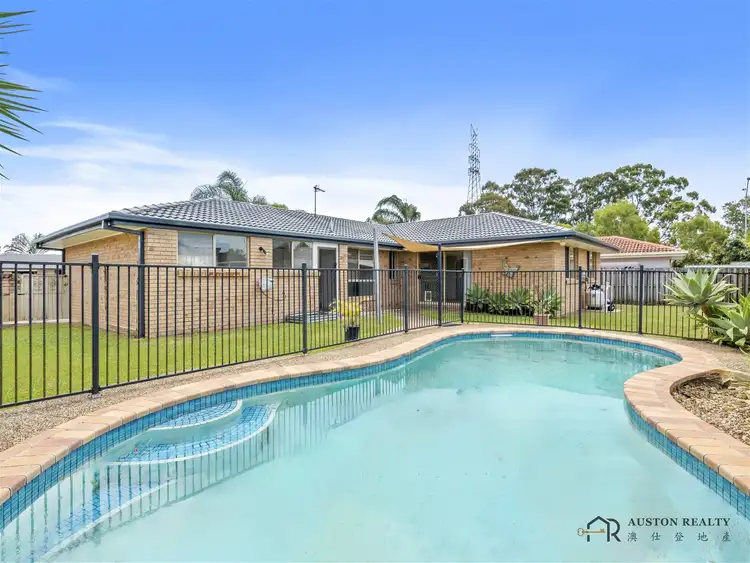 Second view of Homely house listing, 4 Heidelberg Circuit, Robina QLD 4226
