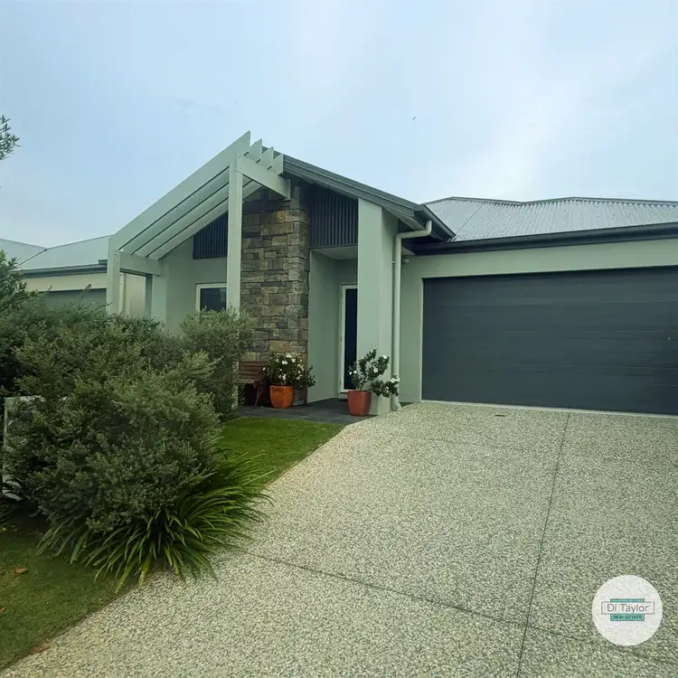 20 Fitzroy Street, Jimboomba QLD 4280