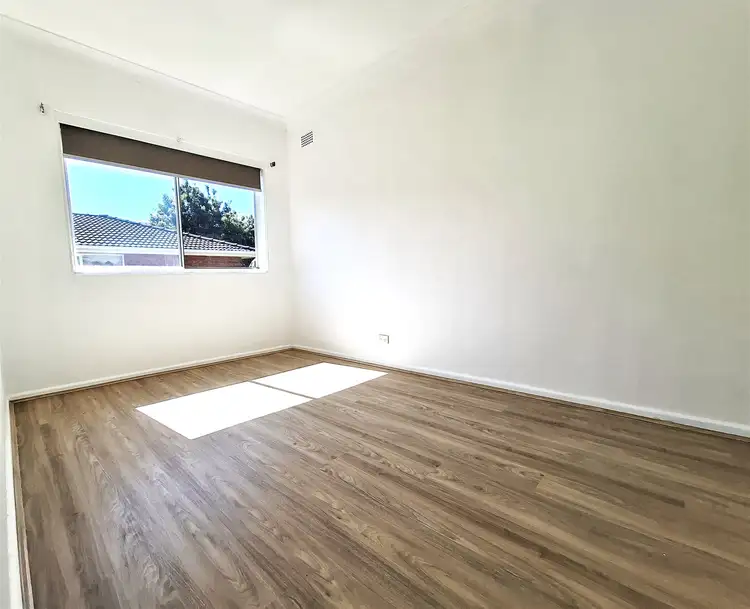 Fifth view of Homely apartment listing, 8/20 Pacific Parade, Dee Why NSW 2099