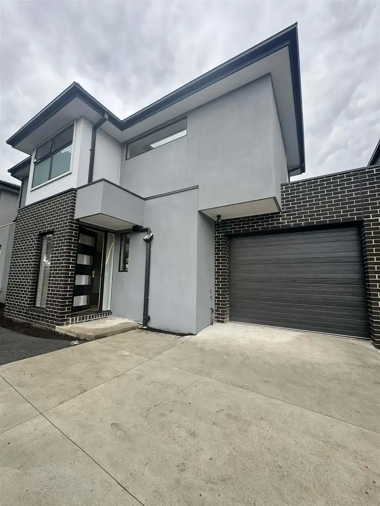 2/931 Heatherton Road, Springvale VIC 3171