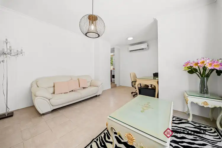 Fifth view of Homely house listing, 10 Durras Place, South Lake WA 6164