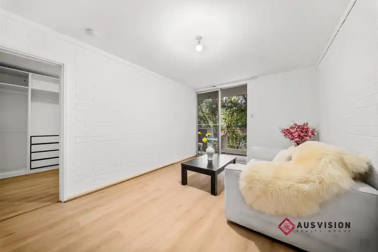203/69 King George  Street