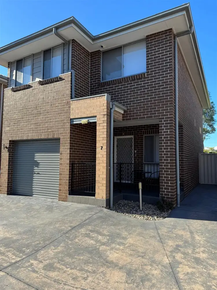 7/20 Derby Street