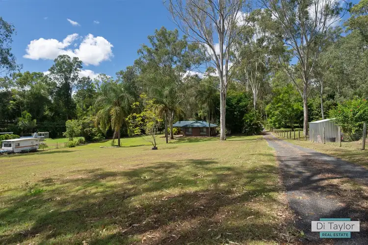 8-10 Ashwood Drive