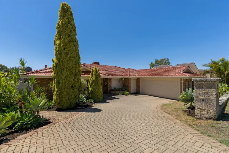 19 Clipper Drive