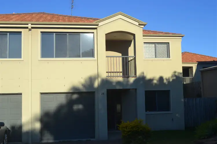 28/1-15 Santa Isobel Blvd