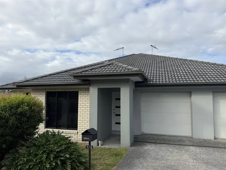 1/2 Aidan Street