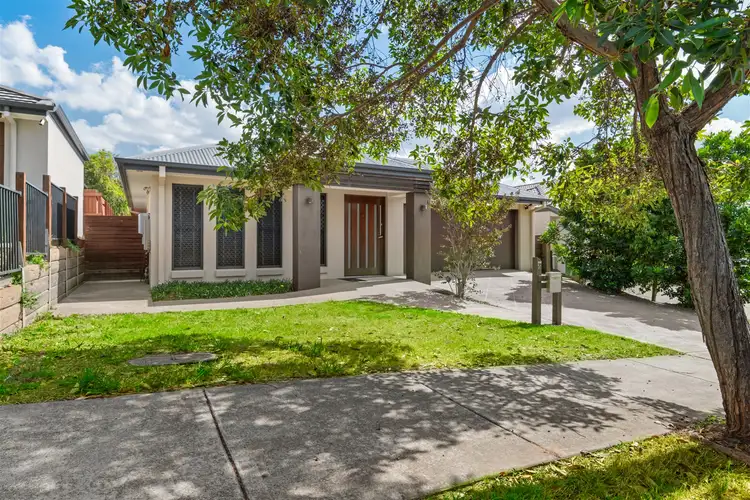 14 Borowski Street