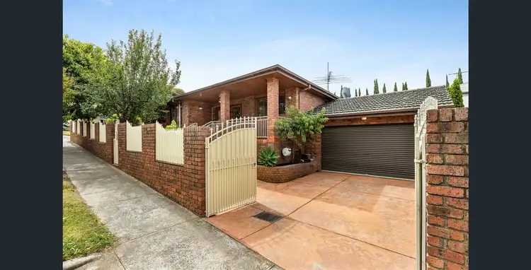 2 Tennyson Street