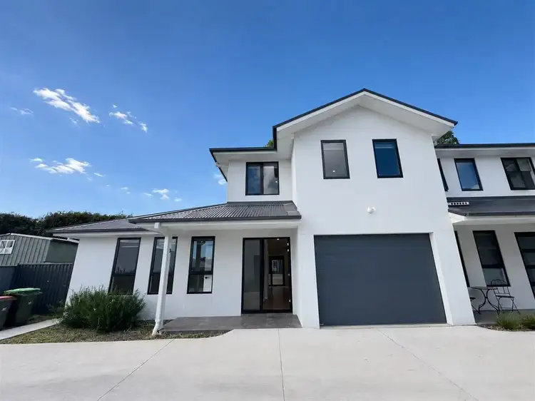 3/23 Burragorang Street