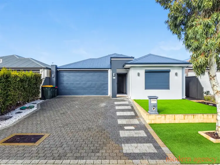 9 Greenfield Crescent