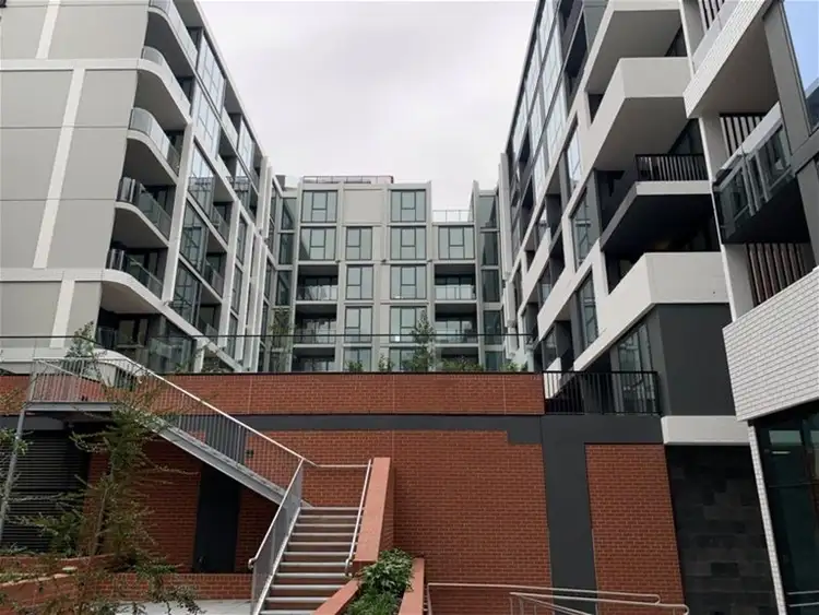 407/102 STANLEY STREET