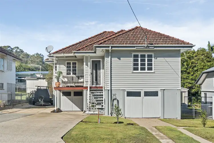 18 Leach Street
