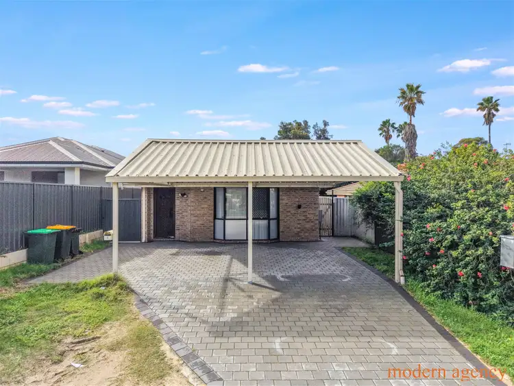 1 Casma Grove