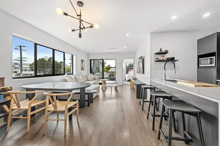 6/54 Brookfield Road